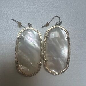 Kendra Scott Danielle Earrings